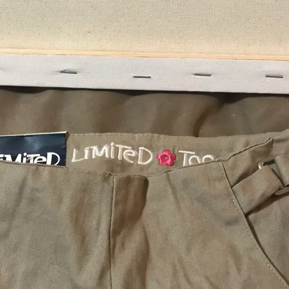 Uniform shorts - Picture 2 of 3